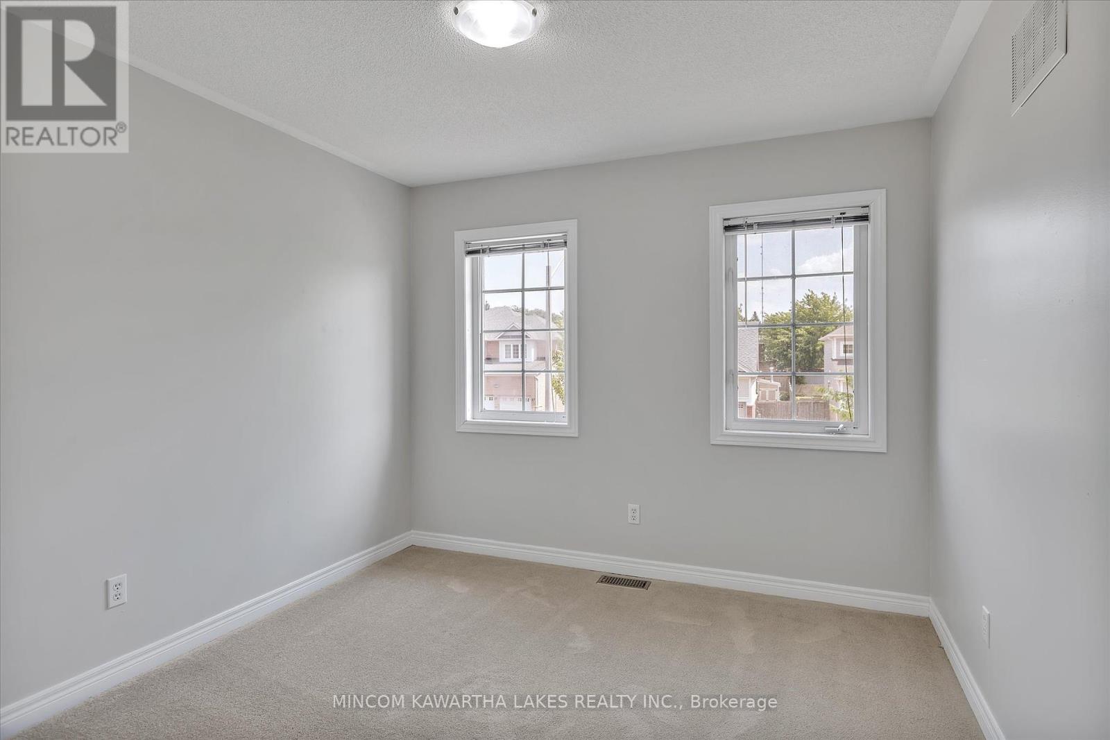 1403 Mcauliffe Lane, Peterborough East (North), Ontario  K9H 0B7 - Photo 30 - X12262318