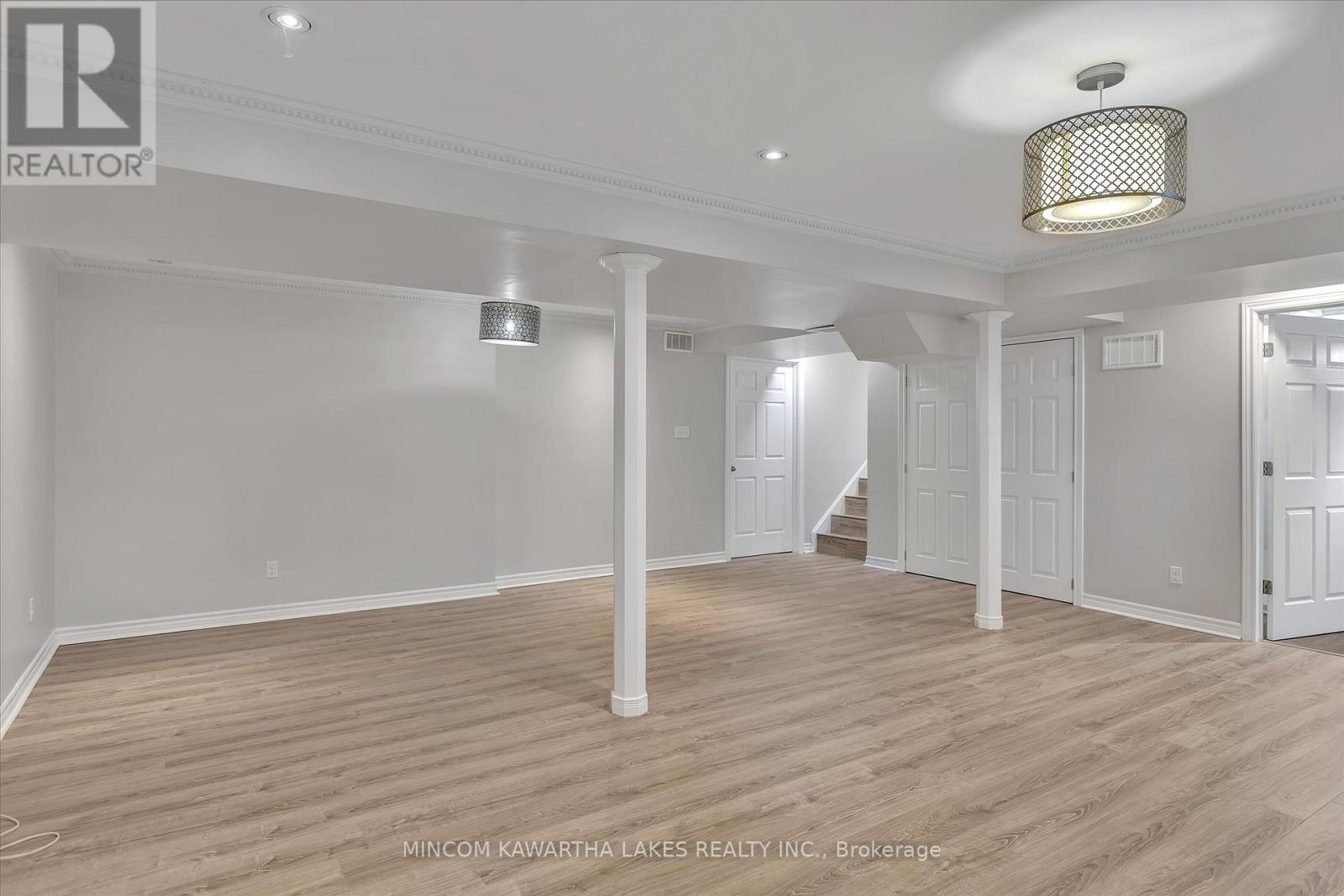 1403 Mcauliffe Lane, Peterborough East (North), Ontario  K9H 0B7 - Photo 38 - X12262318