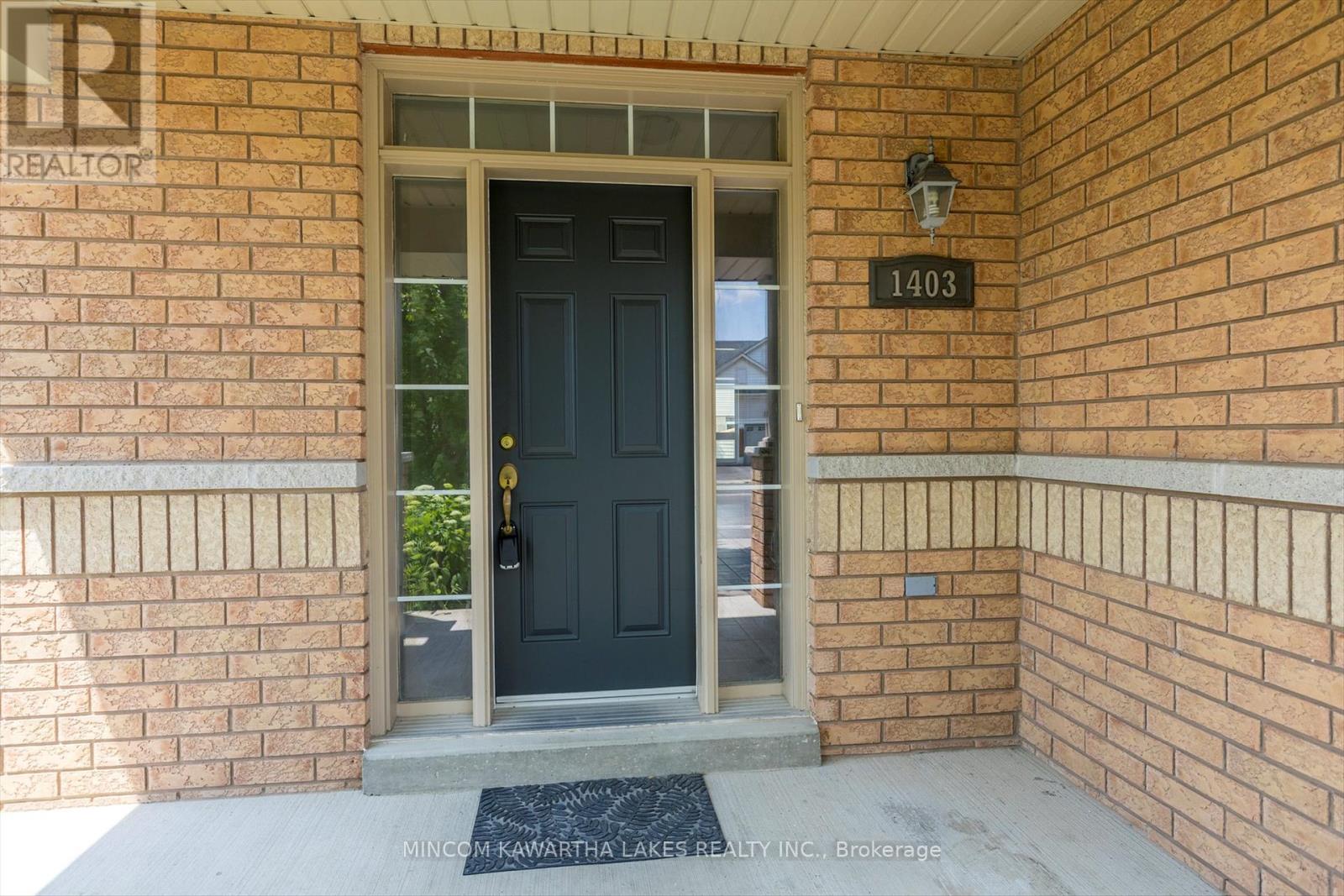 1403 Mcauliffe Lane, Peterborough East (North), Ontario  K9H 0B7 - Photo 4 - X12262318