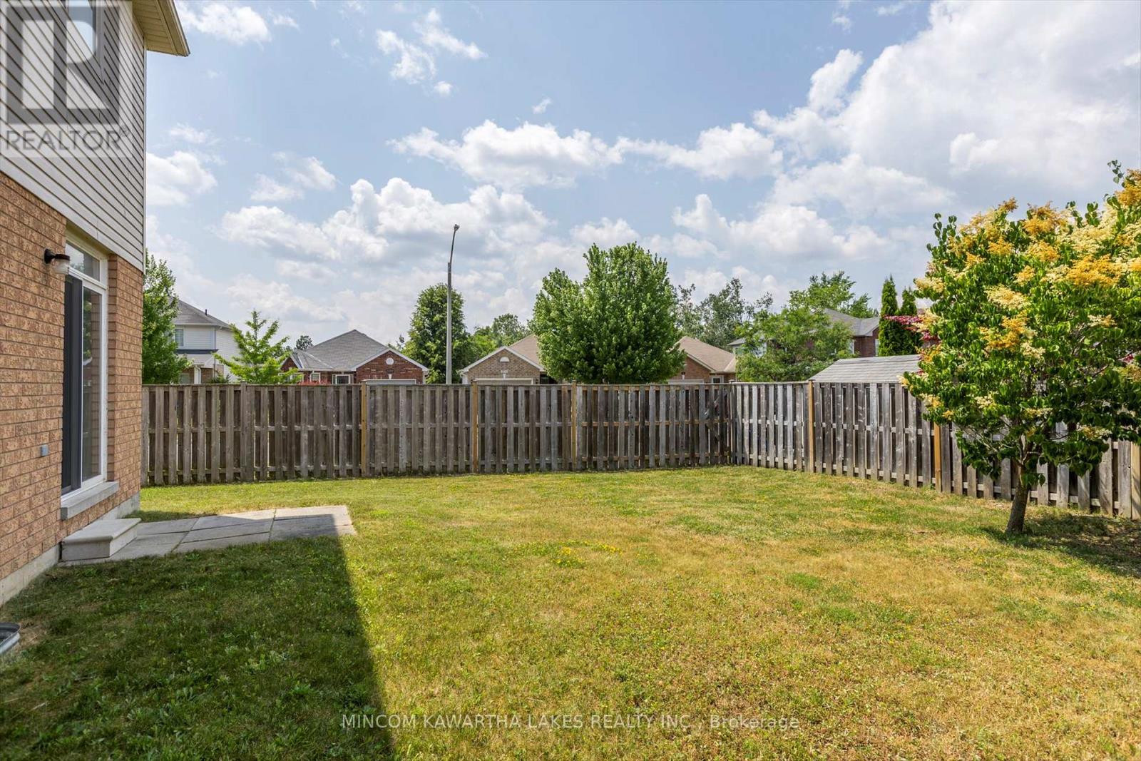 1403 Mcauliffe Lane, Peterborough East (North), Ontario  K9H 0B7 - Photo 45 - X12262318
