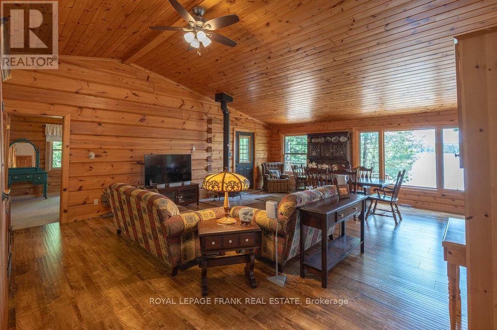 2160 Fire Route 20, Selwyn, Ontario  K0L 2H0 - Photo 16 - X12262385