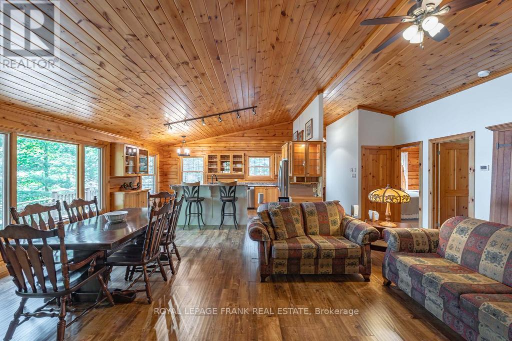 2160 Fire Route 20, Selwyn, Ontario  K0L 2H0 - Photo 21 - X12262385