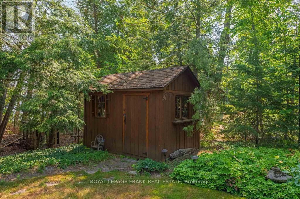 2160 Fire Route 20, Selwyn, Ontario  K0L 2H0 - Photo 5 - X12262385