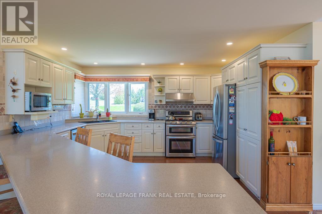 36 Southshore Road, Kawartha Lakes (Emily), Ontario  K0L 2W0 - Photo 15 - X12262410