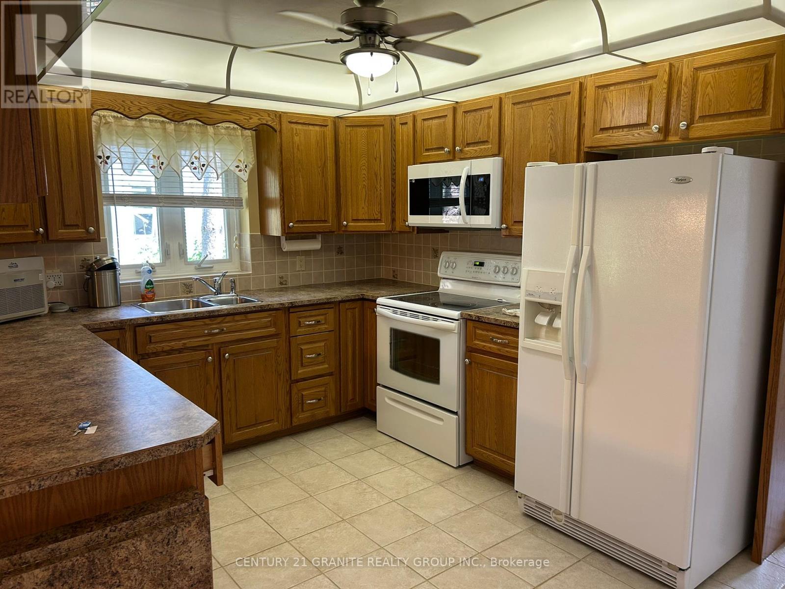16 Alice Street, Bancroft, Ontario  K0L 1C0 - Photo 10 - X12262502