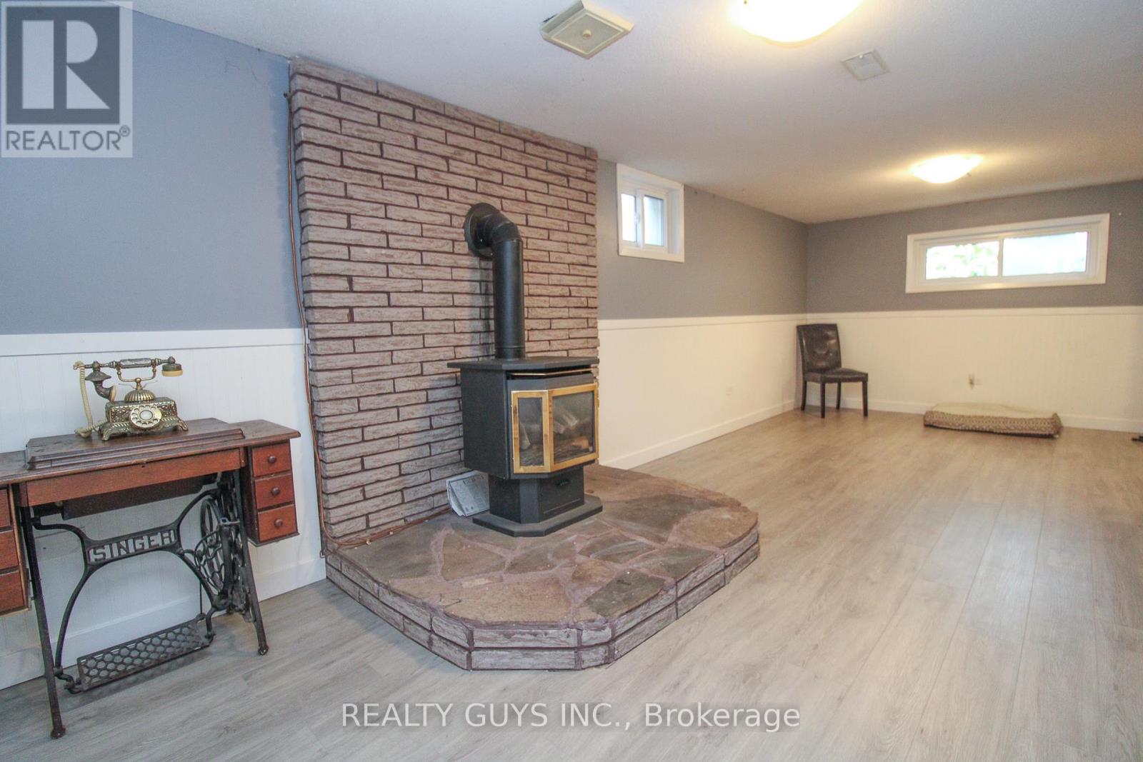 376 Southpark Drive, Peterborough South (East), Ontario  K9J 7Y2 - Photo 30 - X12262744