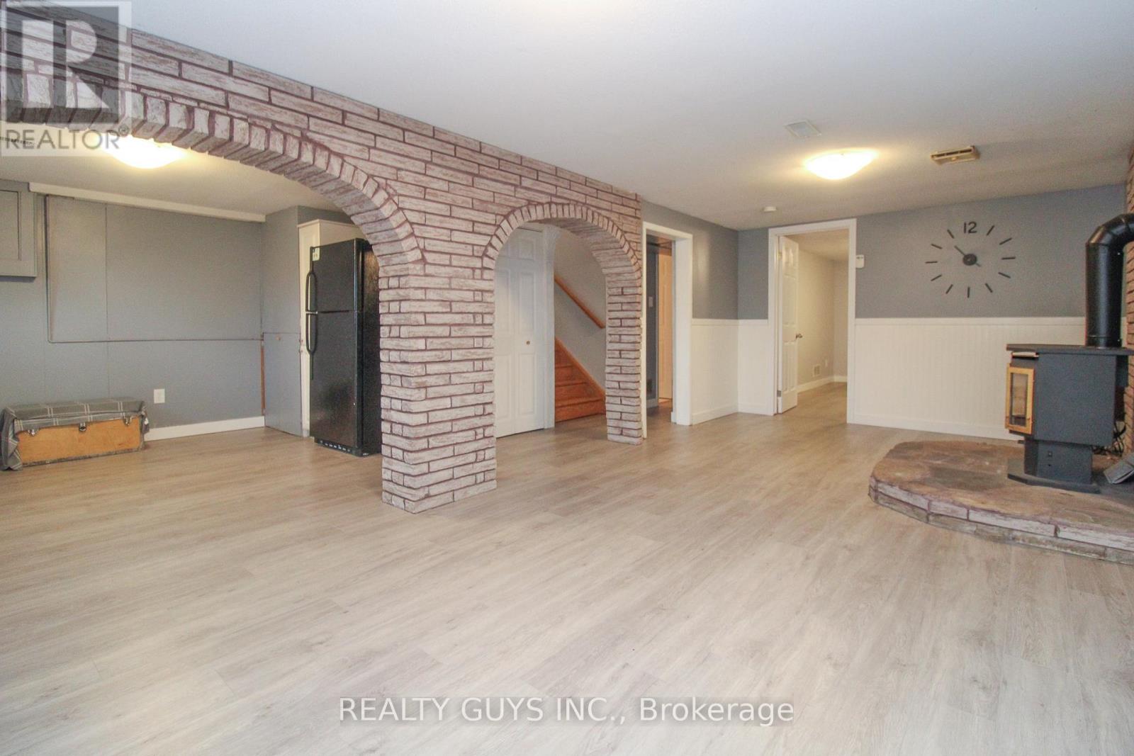 376 Southpark Drive, Peterborough South (East), Ontario  K9J 7Y2 - Photo 33 - X12262744