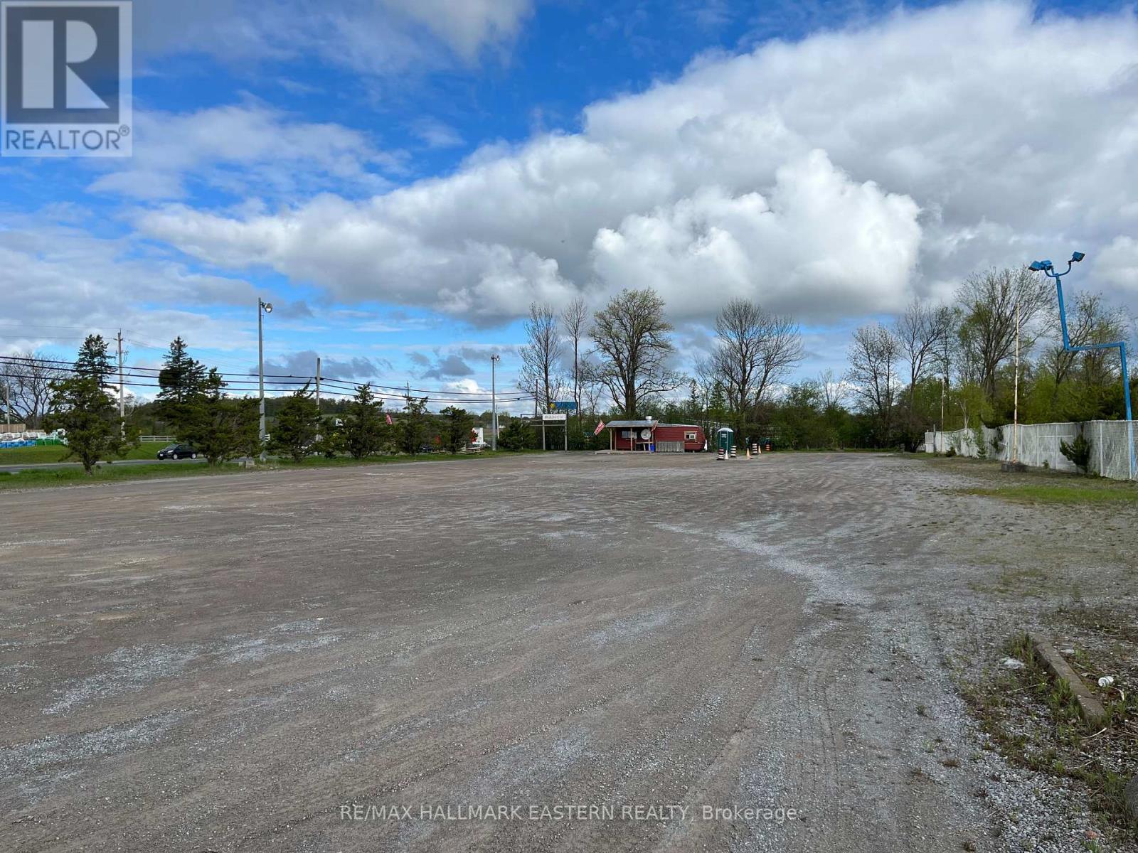 1676 Chemong Road, Selwyn, Ontario  K9J 6X2 - Photo 21 - X12262875