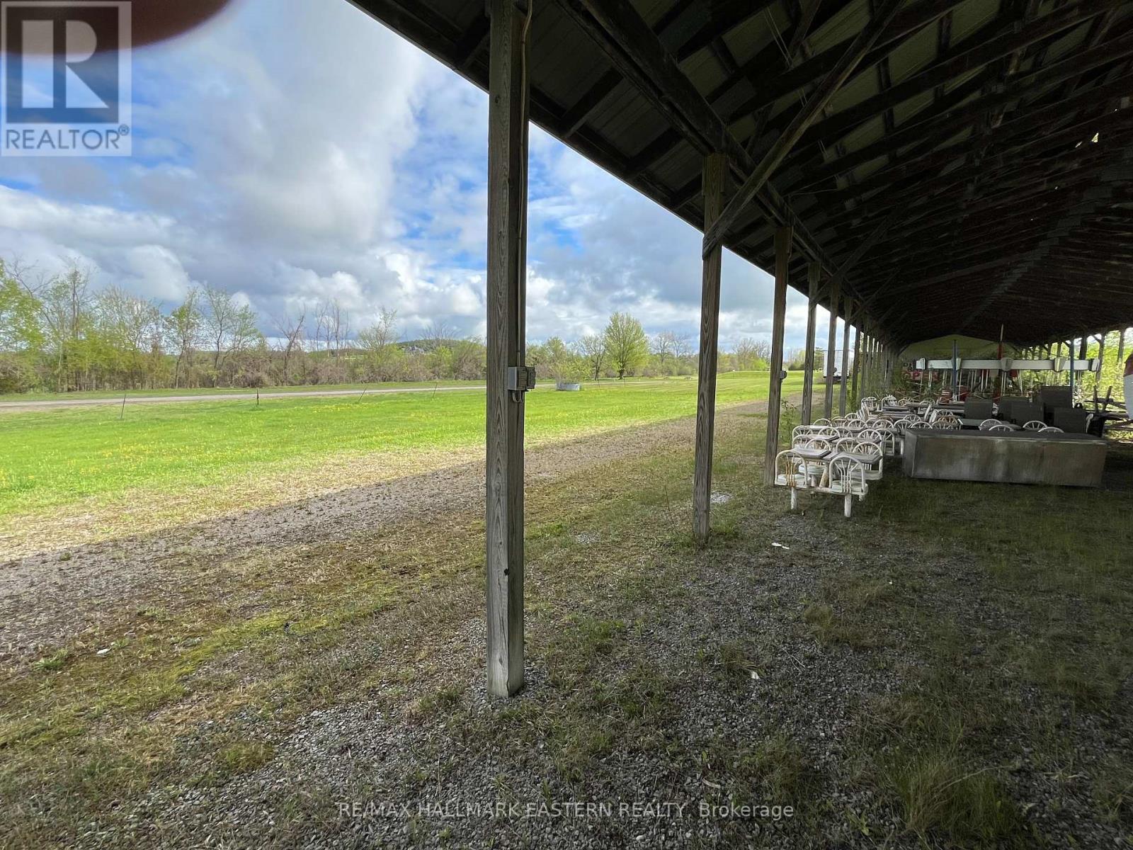 1676 Chemong Road, Selwyn, Ontario  K9J 6X2 - Photo 8 - X12262875
