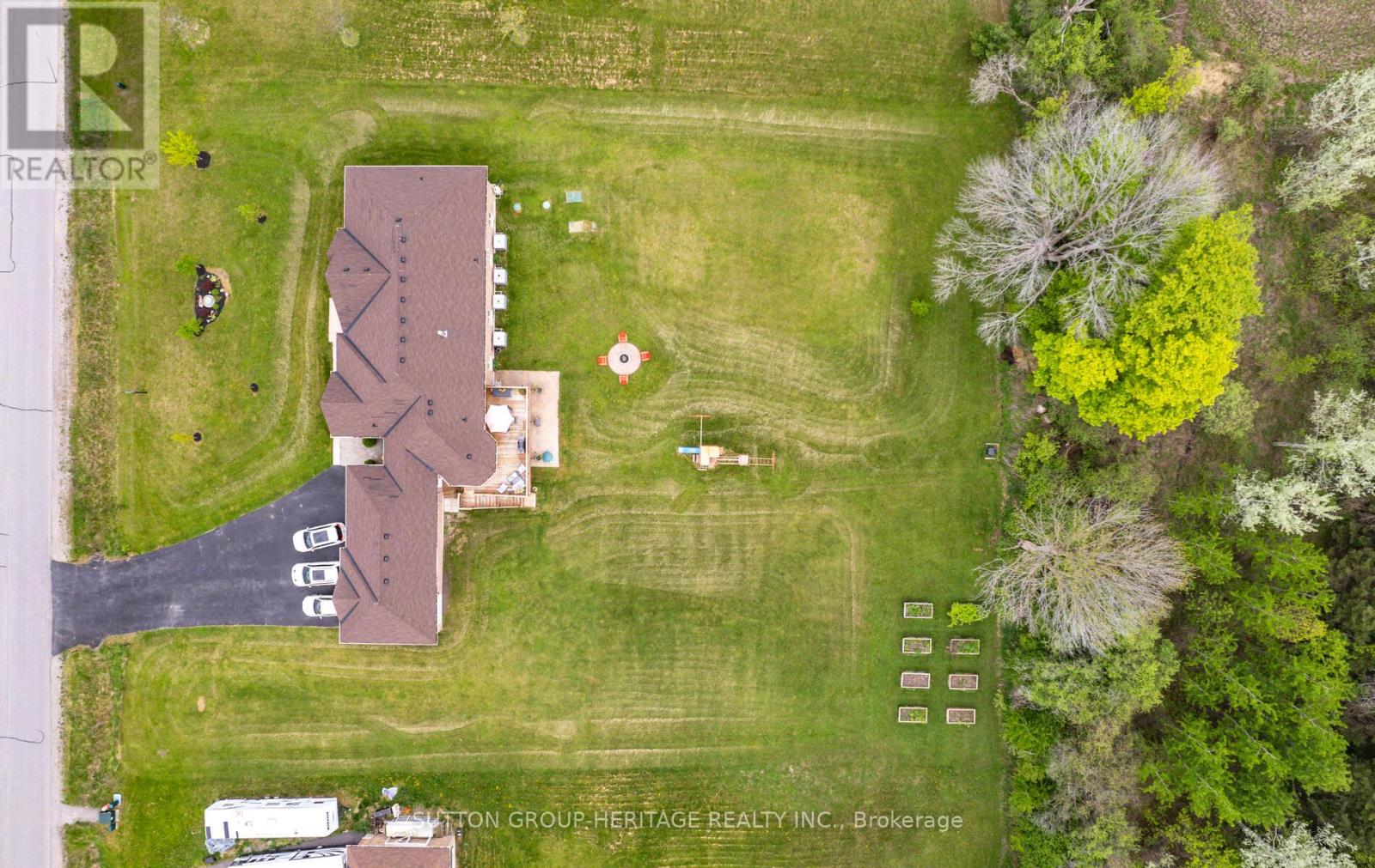 61 Songbird Crescent, Kawartha Lakes (Ops), Ontario  K9V 0A9 - Photo 38 - X12262878