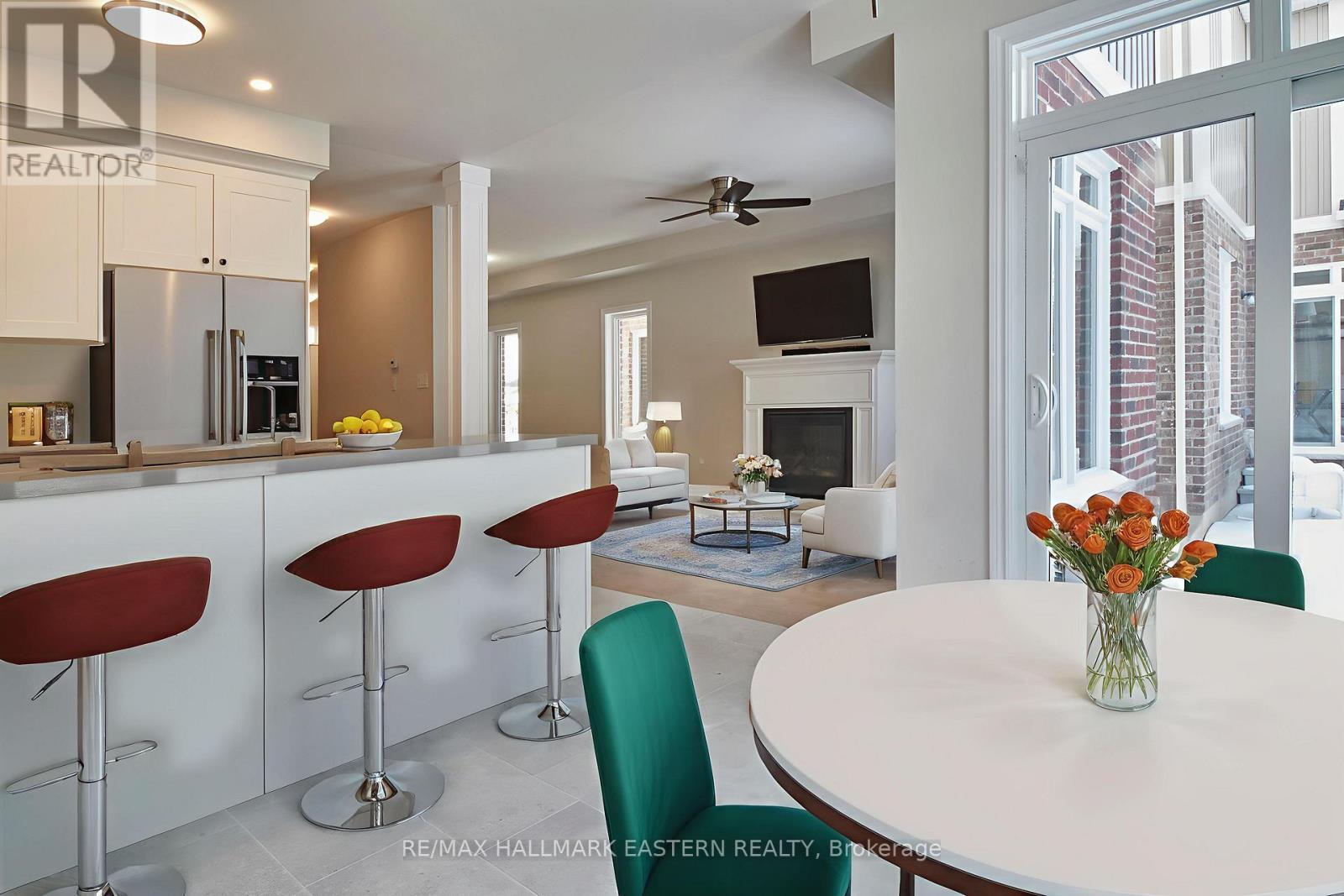 32 Coldbrook Drive, Cavan Monaghan (Millbrook Village), Ontario  L0A 1G0 - Photo 2 - X12263280