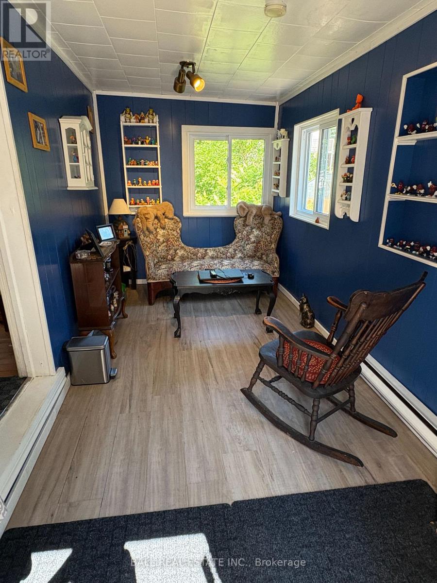 44 Pine Street, Asphodel-Norwood (Norwood), Ontario  K0L 2V0 - Photo 2 - X12263495