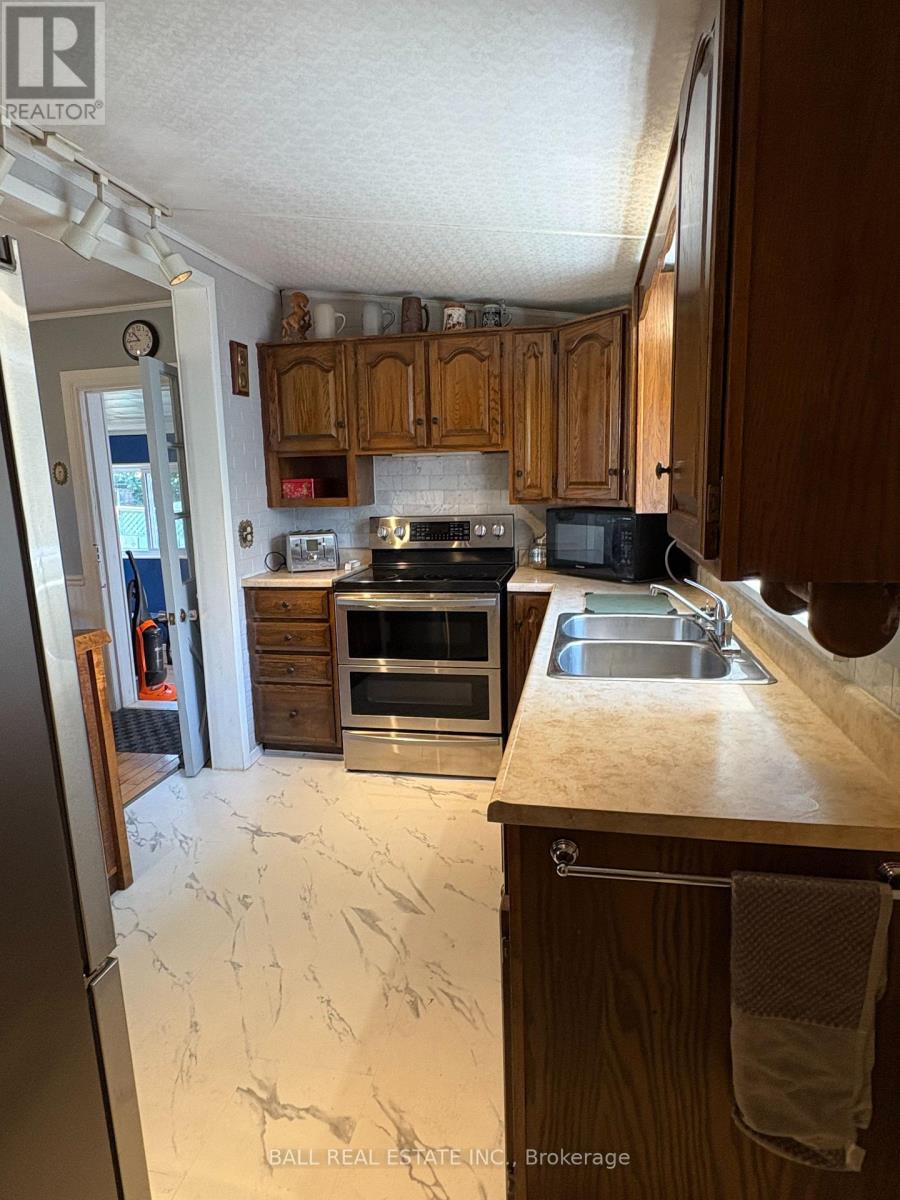 44 Pine Street, Asphodel-Norwood (Norwood), Ontario  K0L 2V0 - Photo 5 - X12263495