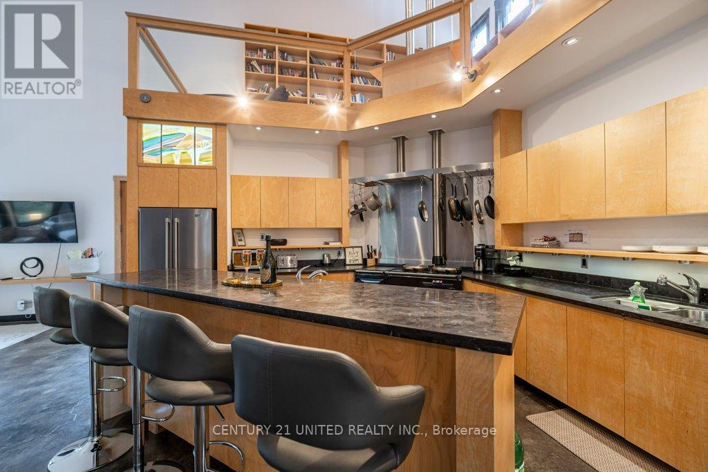 1080 Clydesdale Road, North Kawartha, Ontario  K0L 1A0 - Photo 11 - X12263613