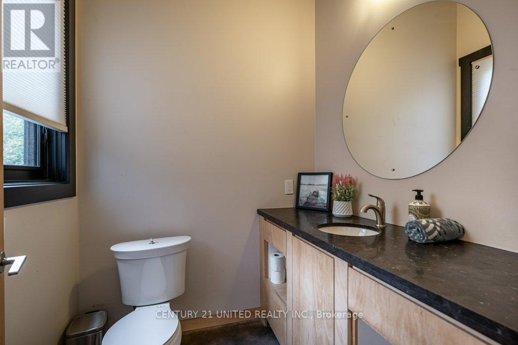 1080 Clydesdale Road, North Kawartha, Ontario  K0L 1A0 - Photo 27 - X12263613