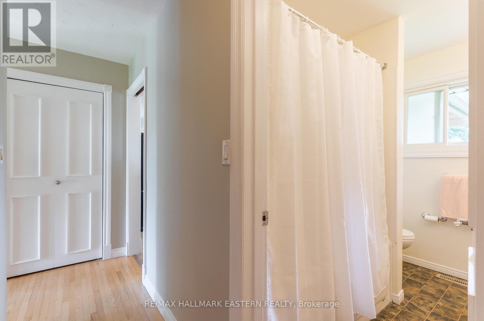 815 Stewart Drive, Peterborough South (East), Ontario  K9J 7R3 - Photo 17 - X12263646