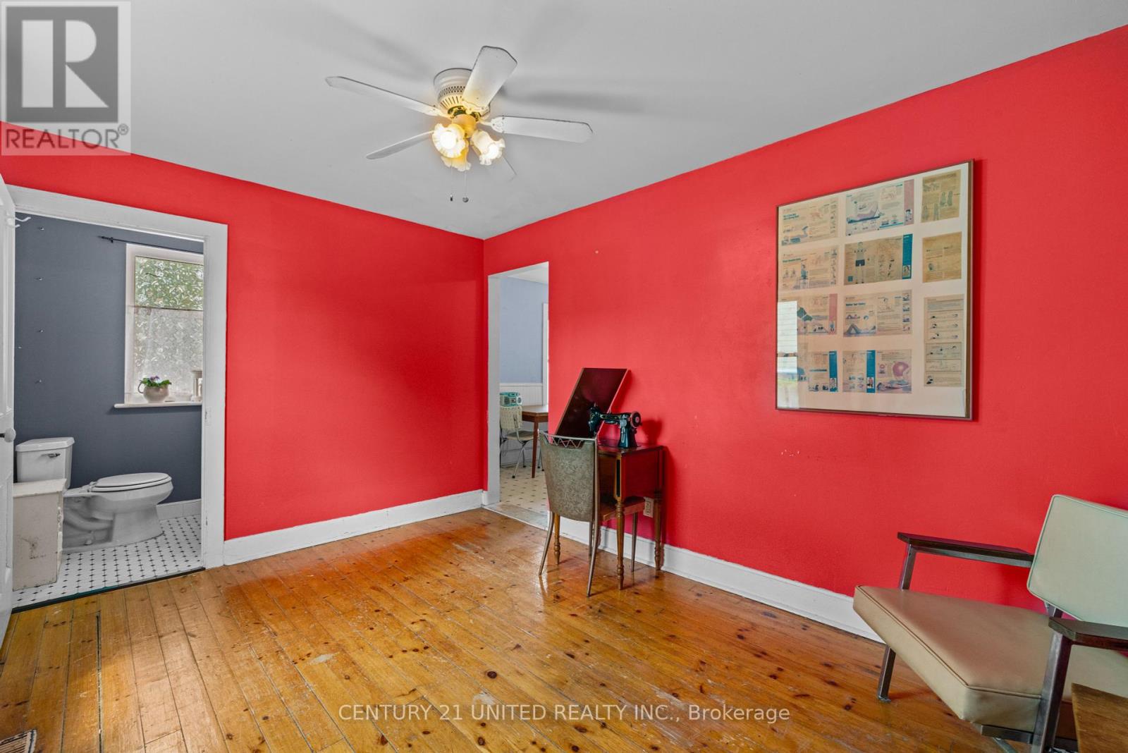 14 Kirk Street, Peterborough Central (North), Ontario  K9H 2R7 - Photo 14 - X12263984