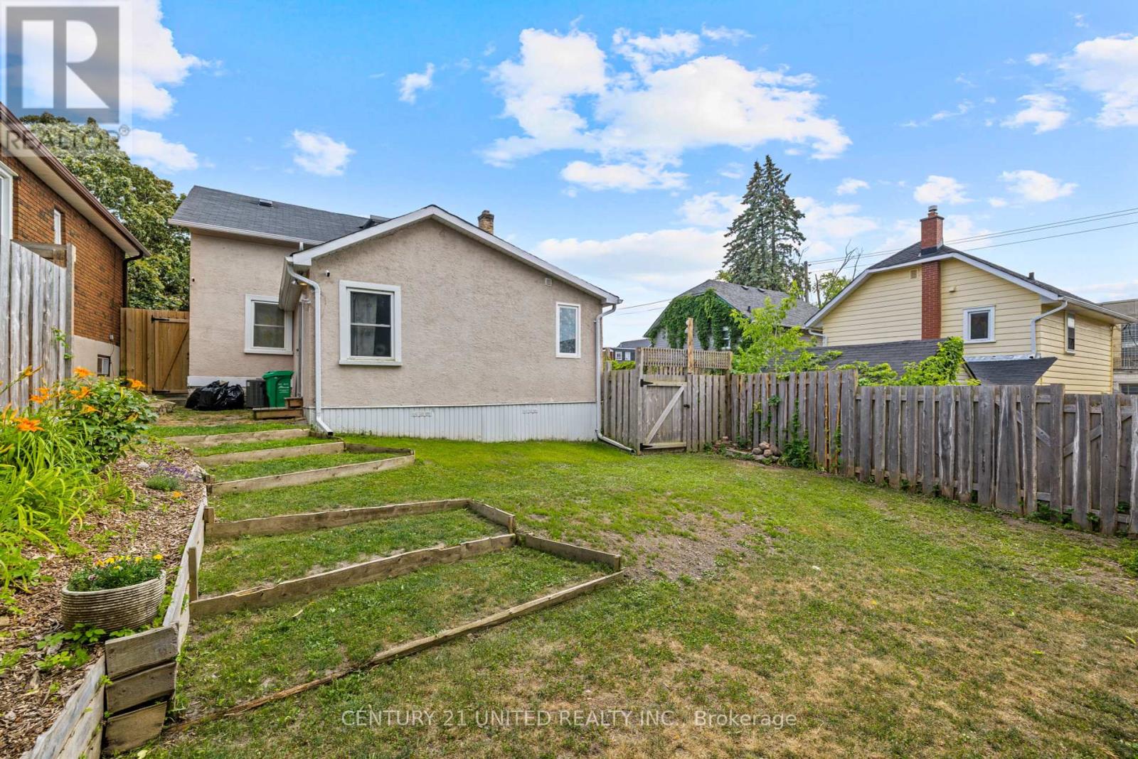 14 Kirk Street, Peterborough Central (North), Ontario  K9H 2R7 - Photo 27 - X12263984