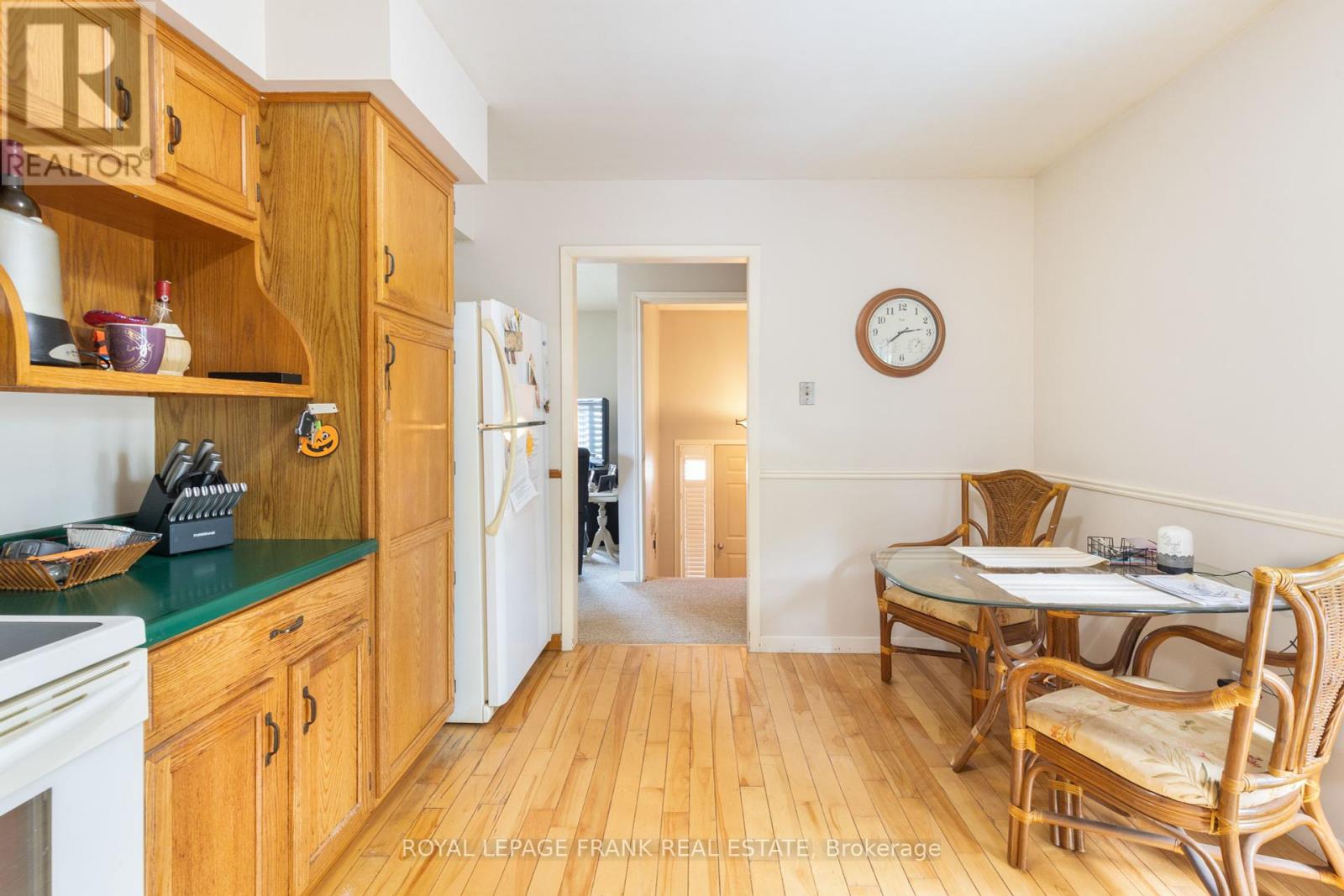 2558 Foxmeadow Road, Peterborough East (South), Ontario  K9L 1X2 - Photo 18 - X12264288