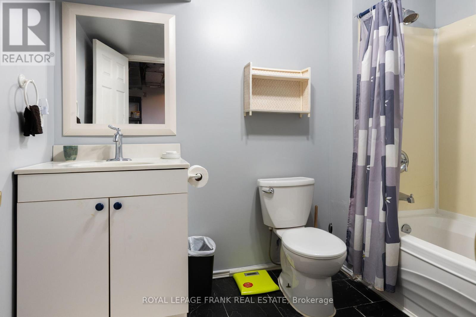 2558 Foxmeadow Road, Peterborough East (South), Ontario  K9L 1X2 - Photo 28 - X12264288
