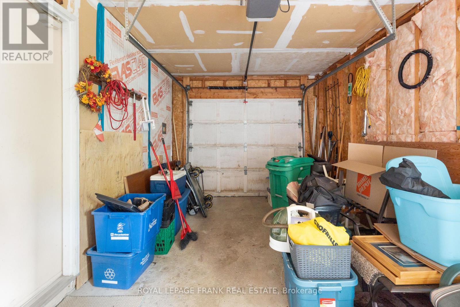 2558 Foxmeadow Road, Peterborough East (South), Ontario  K9L 1X2 - Photo 38 - X12264288