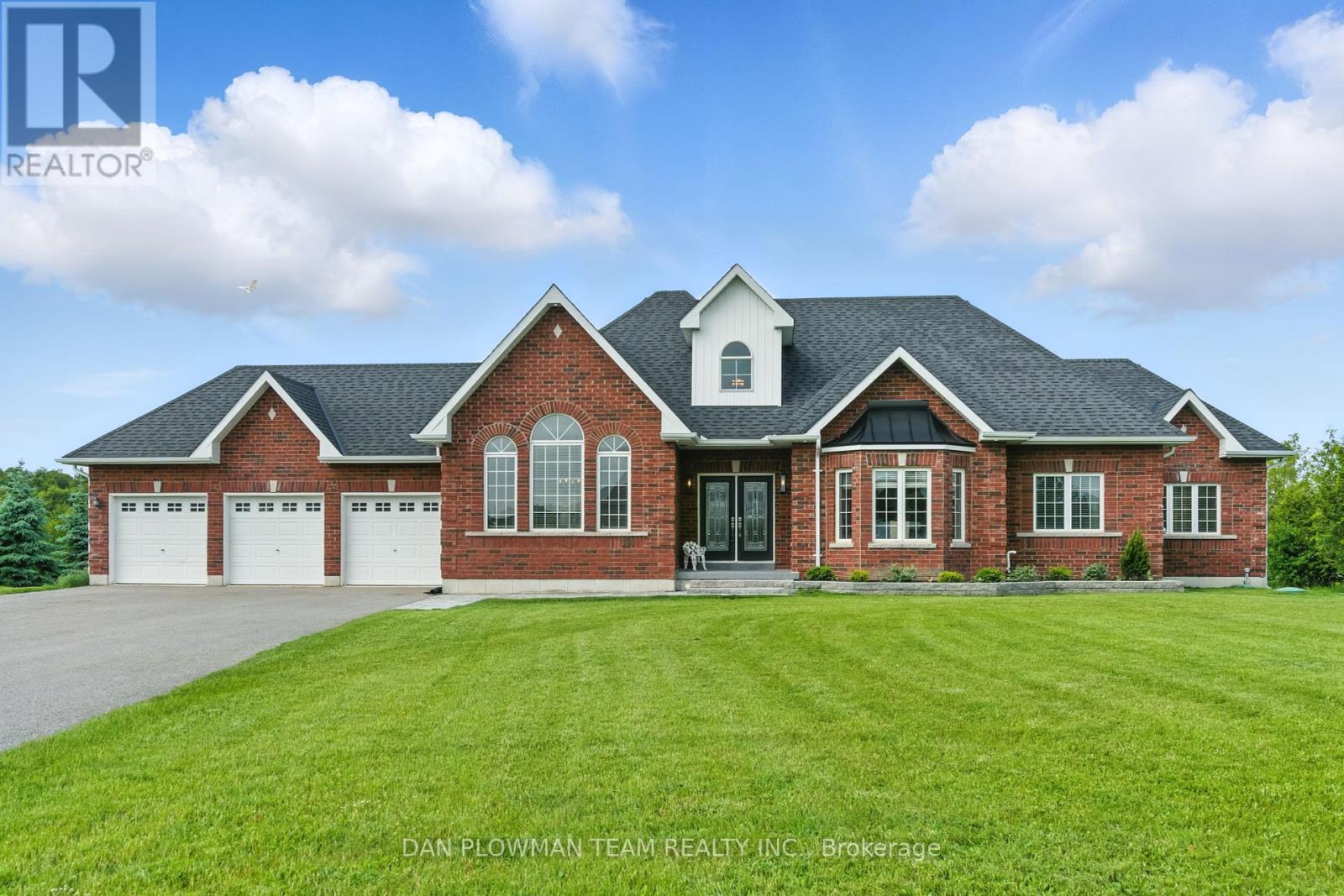 47 Songbird Crescent, Kawartha Lakes, Ontario  K9V 0A9 - Photo 1 - X12264434
