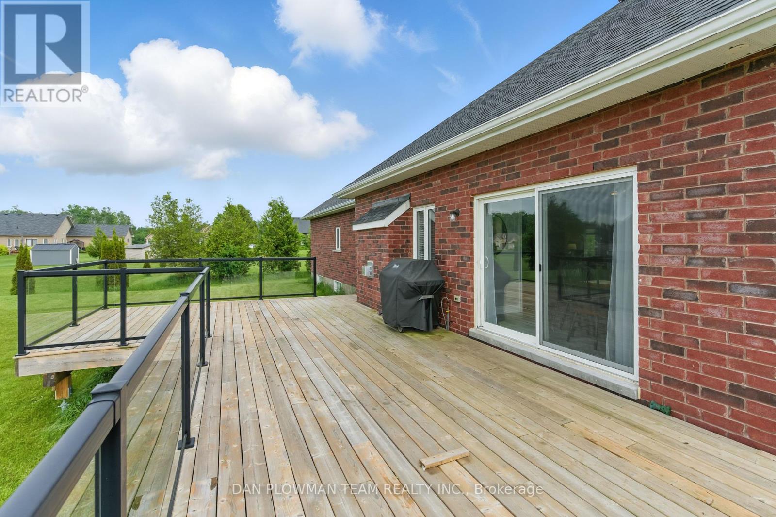 47 Songbird Crescent, Kawartha Lakes, Ontario  K9V 0A9 - Photo 46 - X12264434