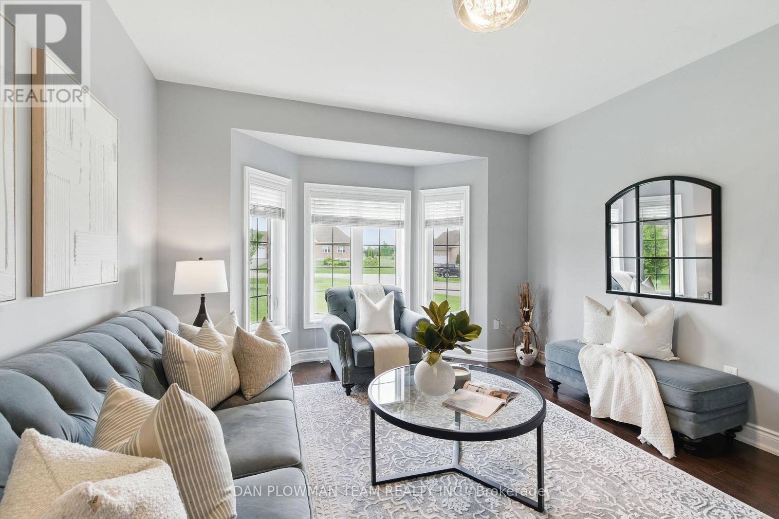 47 Songbird Crescent, Kawartha Lakes, Ontario  K9V 0A9 - Photo 8 - X12264434