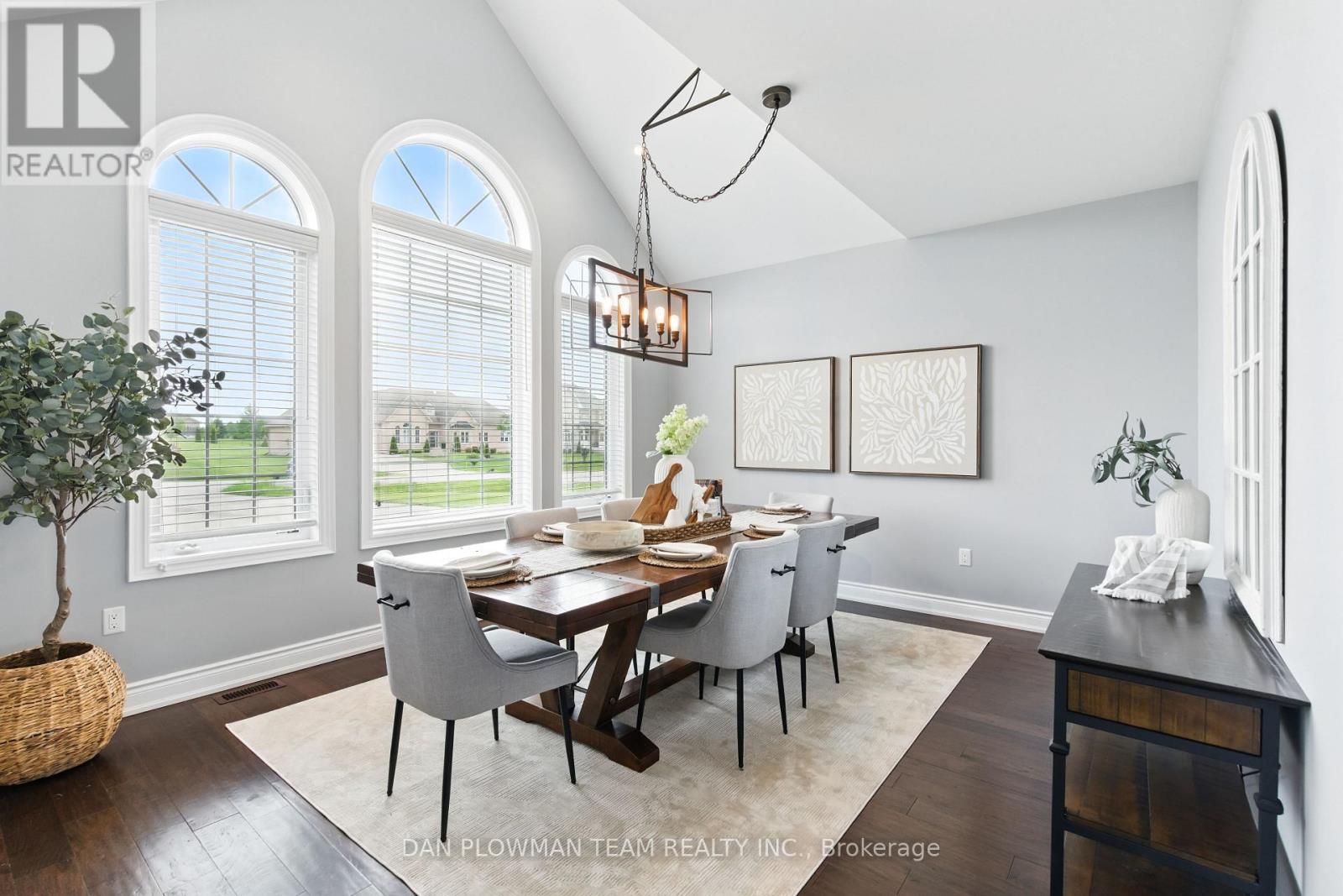 47 Songbird Crescent, Kawartha Lakes, Ontario  K9V 0A9 - Photo 9 - X12264434