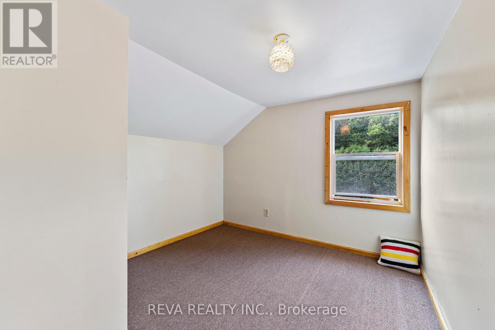 78 Bridge Street E, Bancroft (Bancroft Ward), Ontario  K0L 1C0 - Photo 11 - X12264562