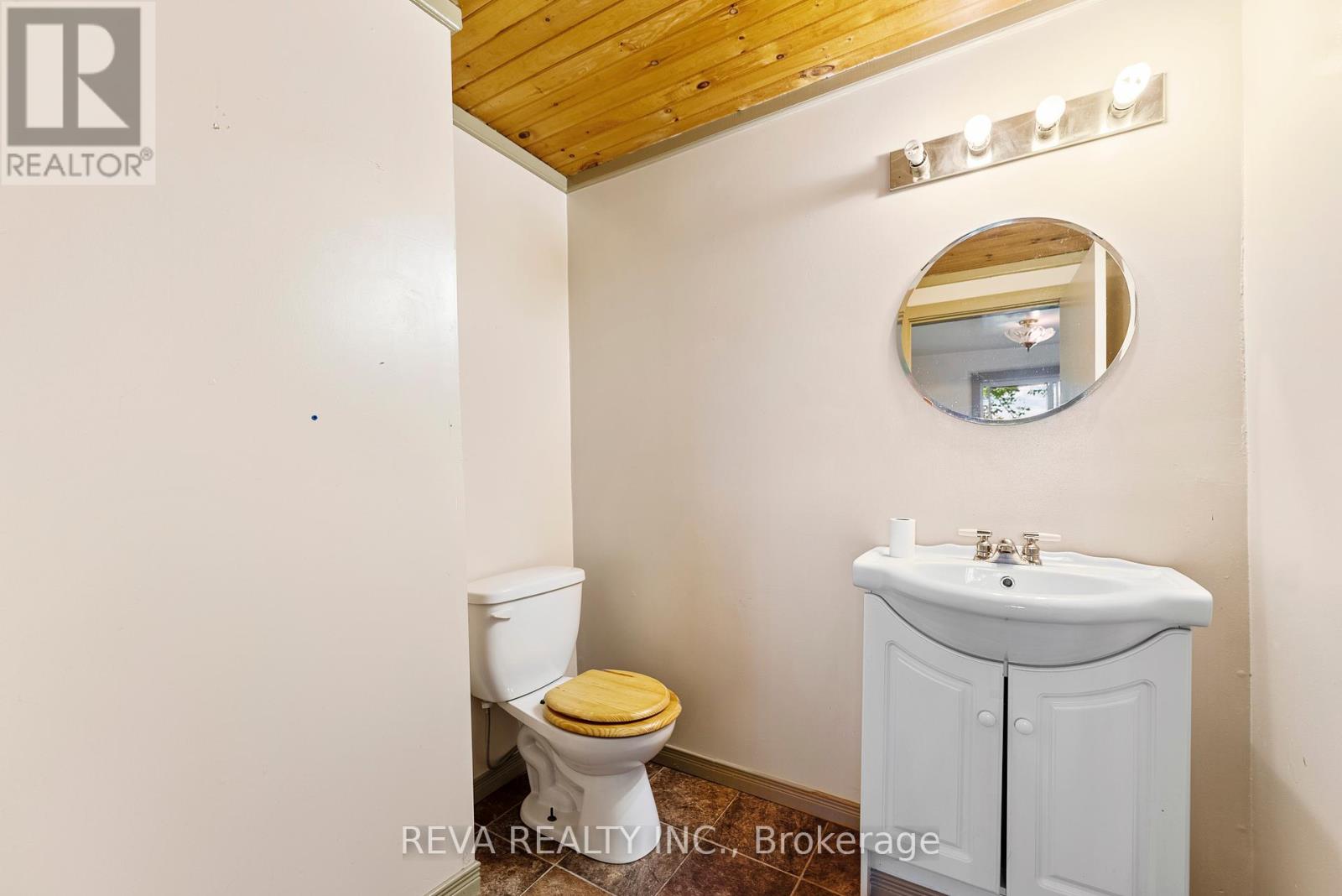 78 Bridge Street E, Bancroft (Bancroft Ward), Ontario  K0L 1C0 - Photo 13 - X12264562