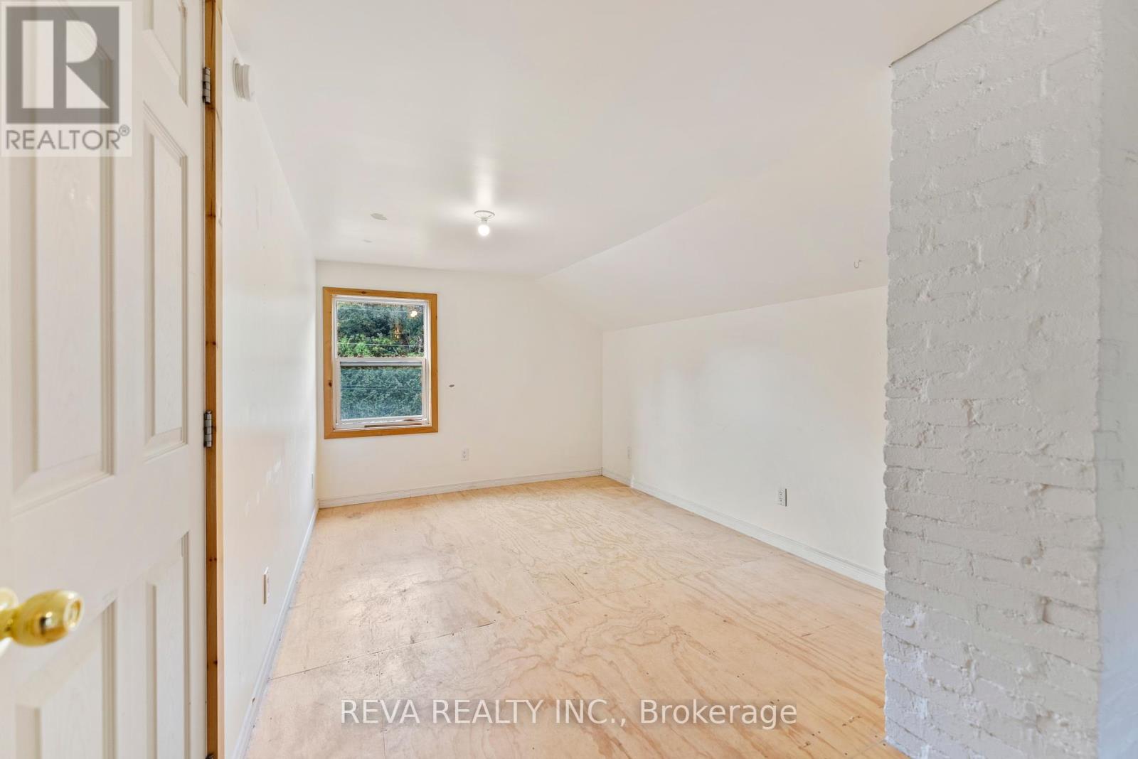 78 Bridge Street E, Bancroft (Bancroft Ward), Ontario  K0L 1C0 - Photo 7 - X12264562