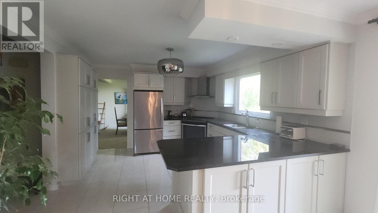 2853 Bellwood Drive, Clarington, Ontario  L1B 0L5 - Photo 6 - E12264745
