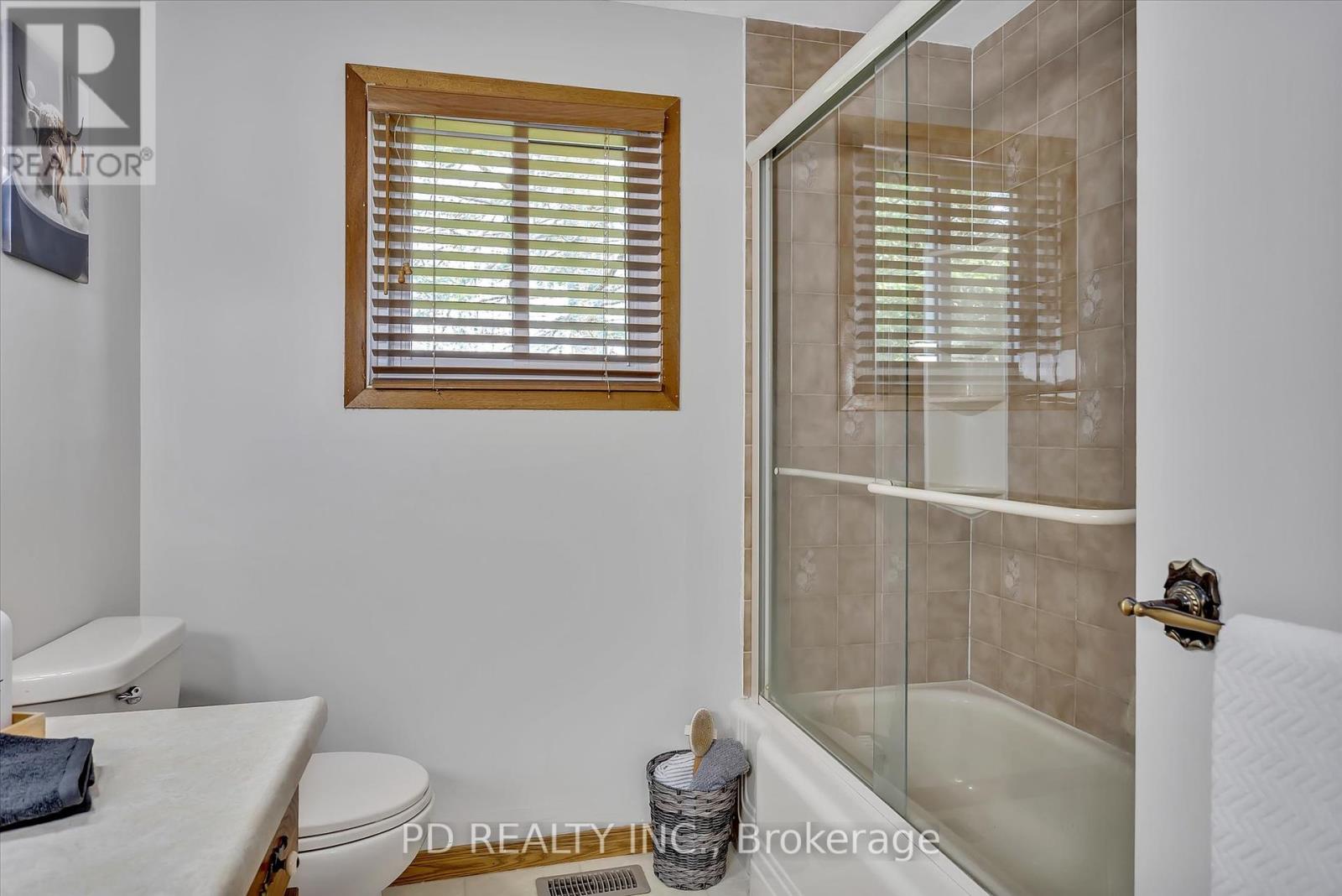 169 Kenedon Drive, Kawartha Lakes (Emily), Ontario  K0L 2W0 - Photo 25 - X12264813