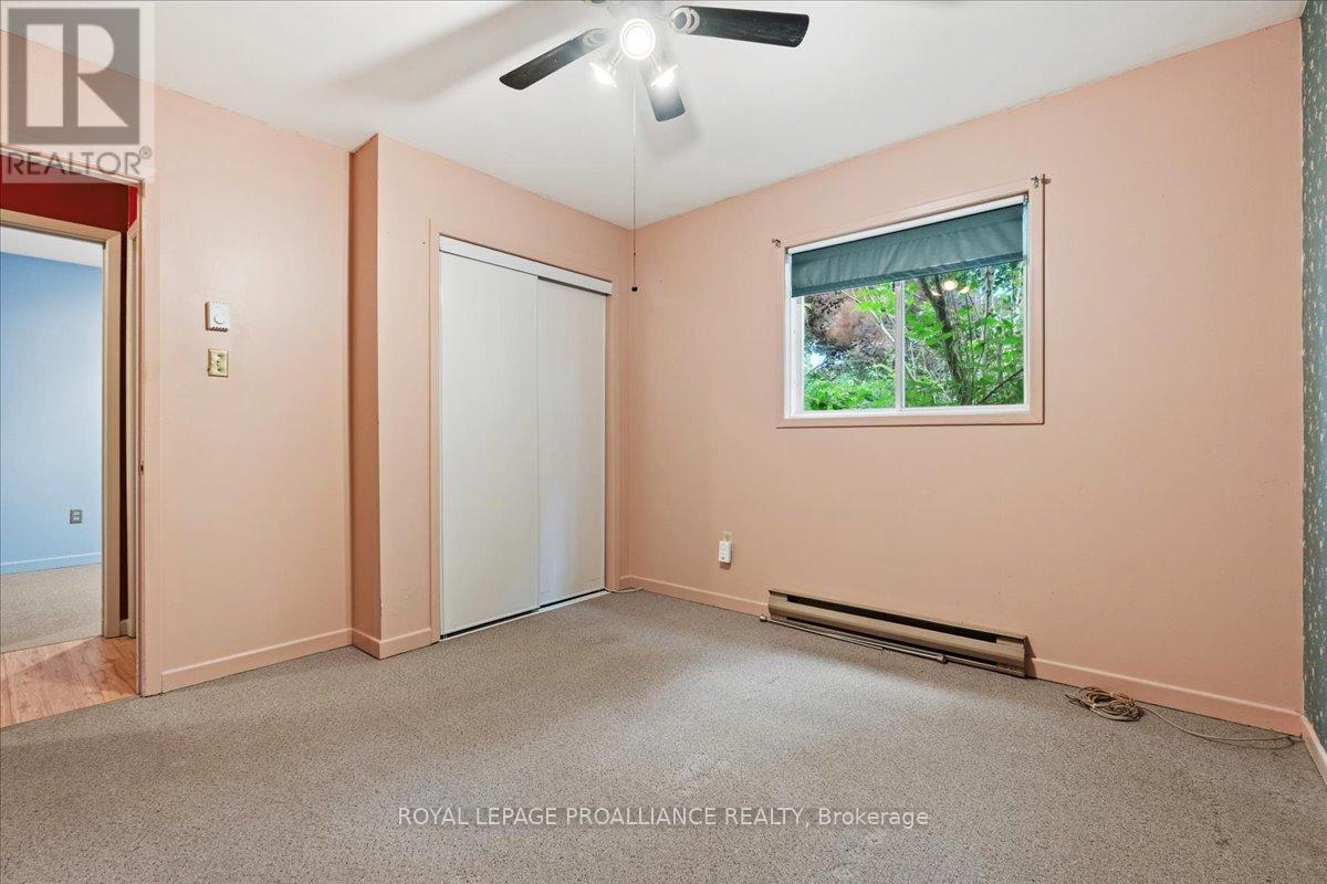 229 Russet Road, Trent Hills (Campbellford), Ontario  K0L 1L0 - Photo 15 - X12264923