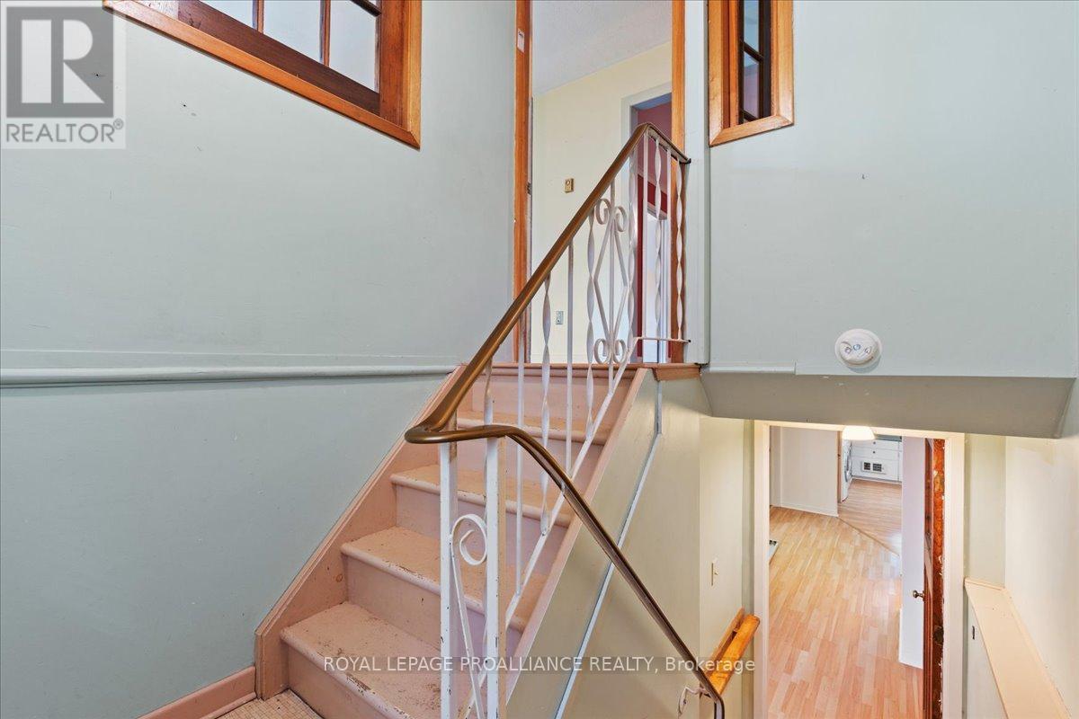 229 Russet Road, Trent Hills (Campbellford), Ontario  K0L 1L0 - Photo 21 - X12264923