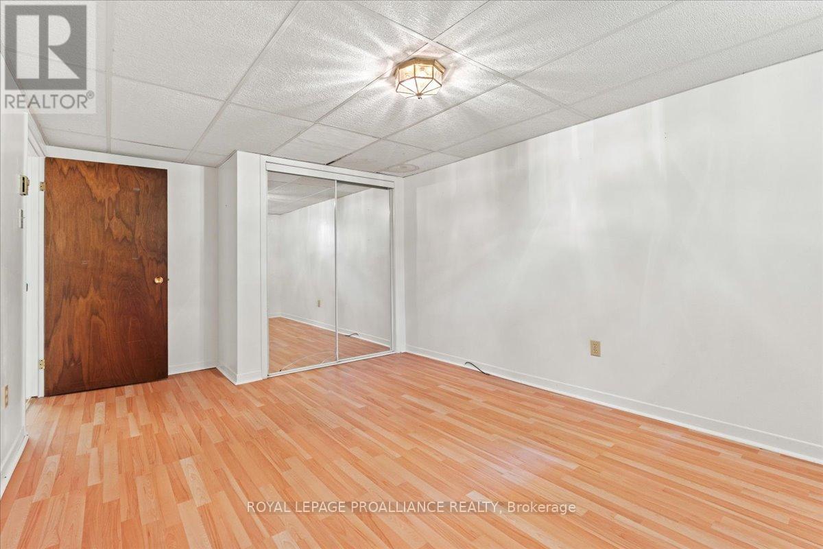 229 Russet Road, Trent Hills (Campbellford), Ontario  K0L 1L0 - Photo 32 - X12264923
