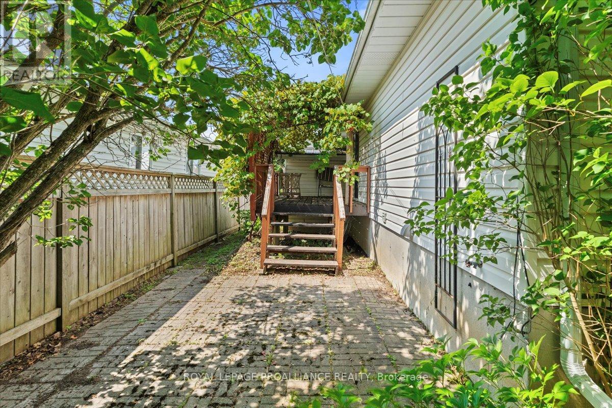 229 Russet Road, Trent Hills (Campbellford), Ontario  K0L 1L0 - Photo 39 - X12264923