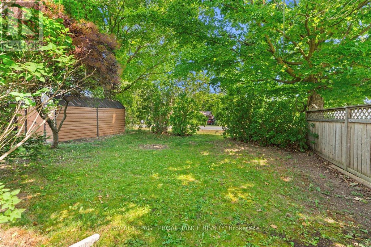 229 Russet Road, Trent Hills (Campbellford), Ontario  K0L 1L0 - Photo 40 - X12264923