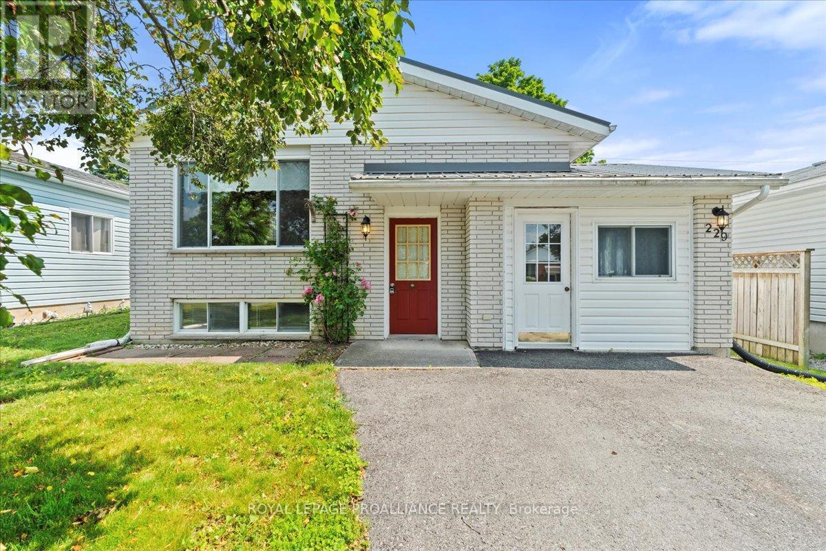 229 Russet Road, Trent Hills (Campbellford), Ontario  K0L 1L0 - Photo 44 - X12264923
