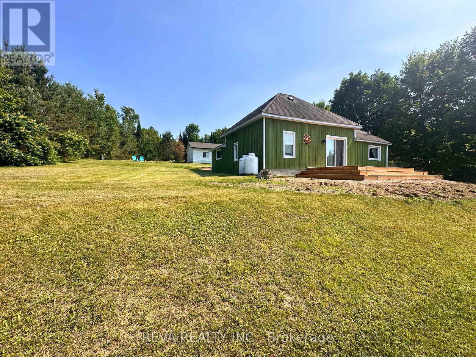 135 Village Road, Hastings Highlands (Herschel Ward), Ontario  K0L 1C0 - Photo 2 - X12264932