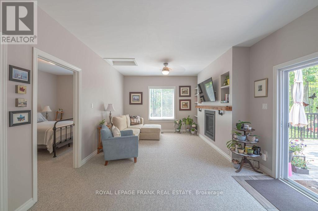 1746 Lakehurst Road, Trent Lakes, Ontario  K0L 1J0 - Photo 19 - X12265281