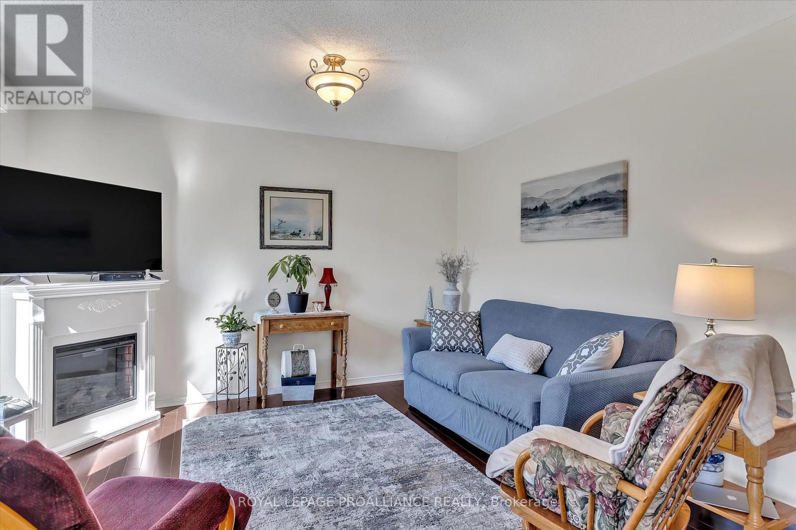 1269 Eagle Crescent, Peterborough West (North), Ontario  K9K 2K6 - Photo 13 - X12265282