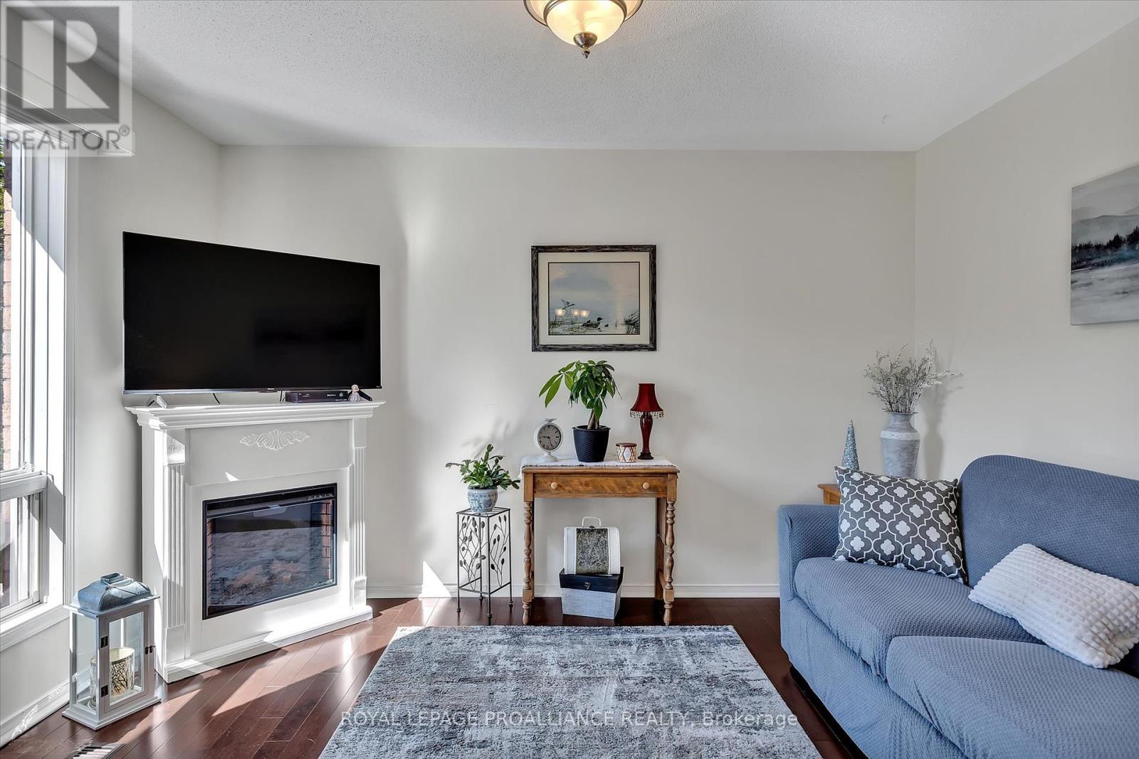 1269 Eagle Crescent, Peterborough West (North), Ontario  K9K 2K6 - Photo 15 - X12265282