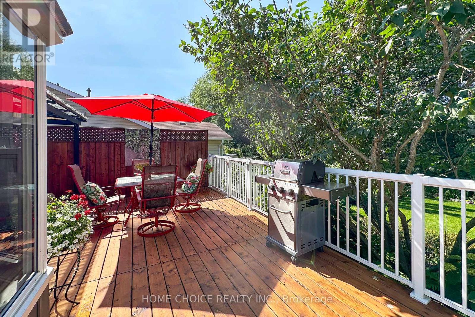 10 Eastbank Road, Clarington (Newcastle), Ontario  L1B 1A4 - Photo 23 - E12265210