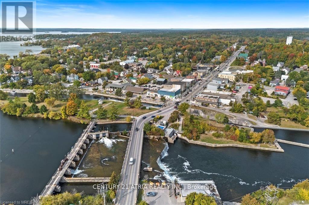 303 - 19a West Street N, Kawartha Lakes (Fenelon Falls), Ontario  K9V 1C4 - Photo 34 - X12265447