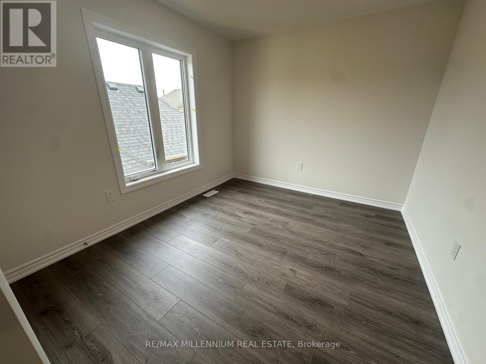 160 Alcorn Drive, Kawartha Lakes (Lindsay), Ontario  K9V 5V5 - Photo 24 - X12265781