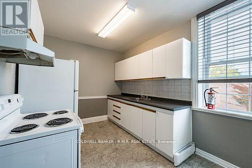 47 - 49 William Street N, Kawartha Lakes (Lindsay), Ontario  K9V 3Z9 - Photo 8 - X12266707