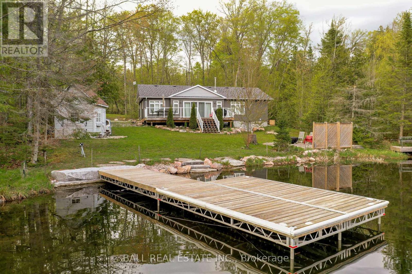 405 Philrick Drive, Trent Lakes, Ontario  K0L 1J0 - Photo 33 - X12266733