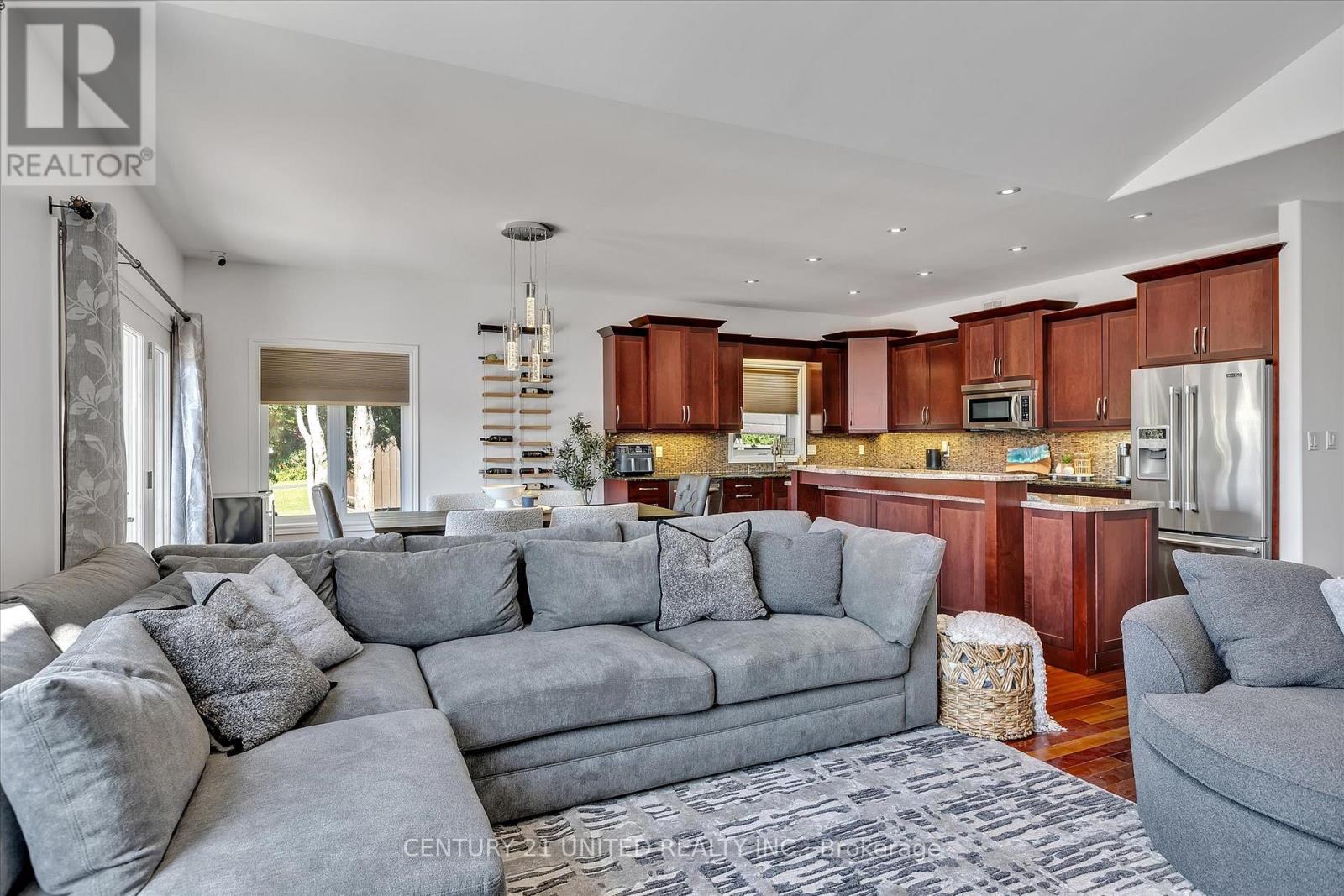 145 Homewood Avenue, Trent Hills (Hastings), Ontario  K0L 1Y0 - Photo 6 - X12266925